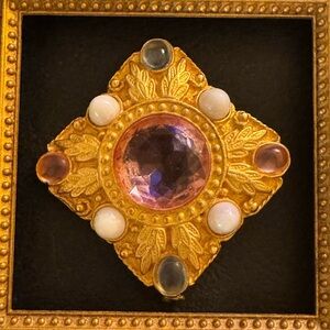 VTG Pink/Blue/White Cabochons Gold Maltese Cross Brooch